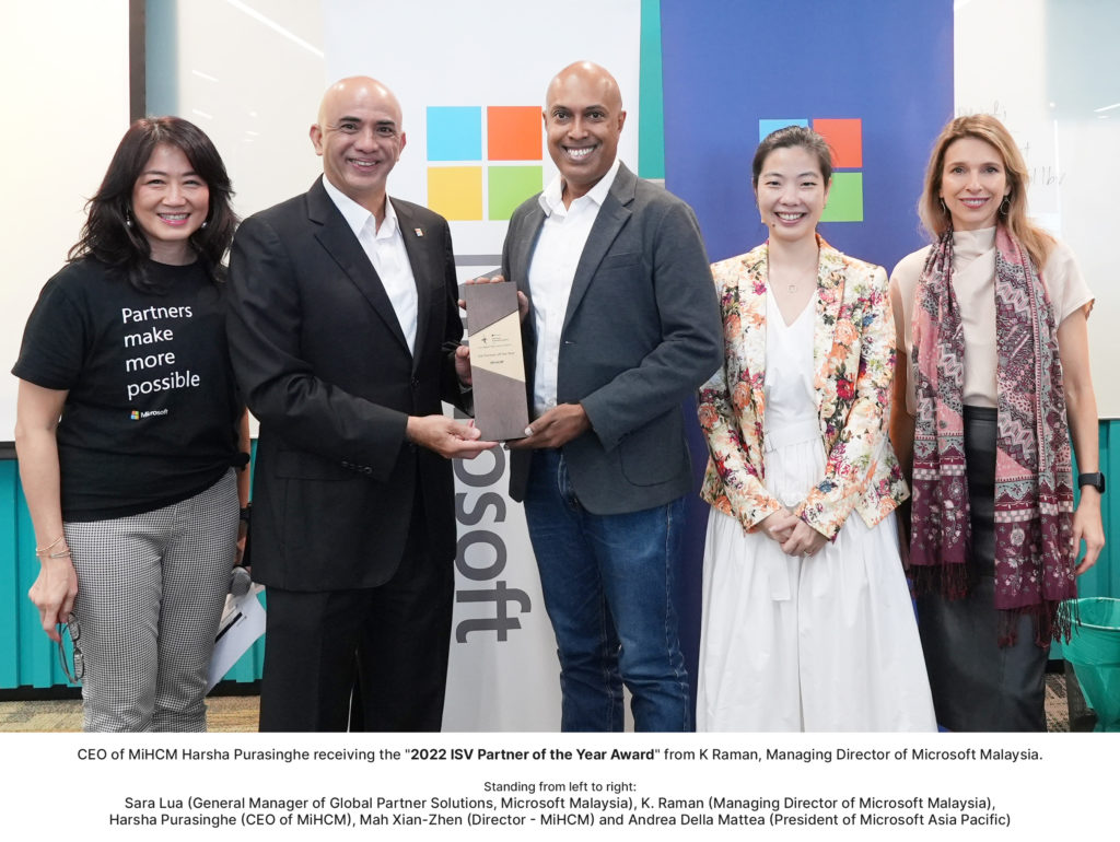 MiHCM wins the Microsoft Malaysia ISV Partner of the year award for 2022. Harsha Purasinghe, (middle), CEO of MiHCM received the coveted Microsoft award from K Raman, Managing Director of Microsoft Malaysia.